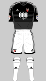 brentford 2016-17 change kit