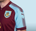 burnley 2017-18 shirt-detail