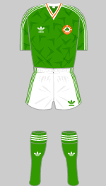 ireland 1990 home kit